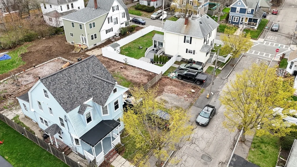 2 bed, 1 bath apartment for rent at 31 Graham St Unit 2, Quincy — photo 39 of 42