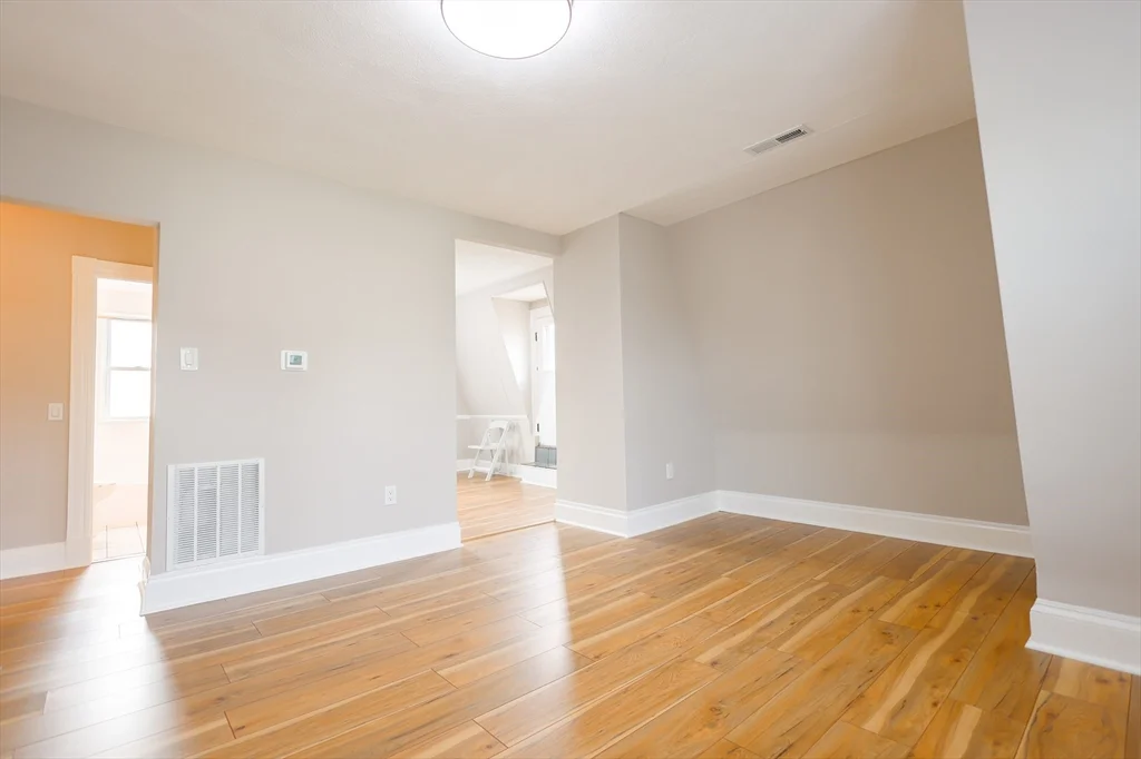 2 bed, 1 bath apartment for rent at 31 Graham St Unit 2, Quincy — photo 11 of 42