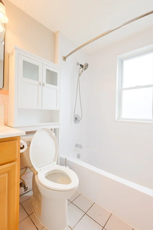 2 bed, 1 bath apartment for rent at 31 Graham St Unit 2, Quincy — photo 16 of 42