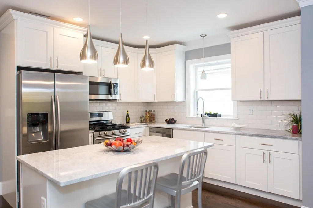 3 bed, 2 bath apartment for rent at 31 Grant St Unit 2, Winter Hill — photo 13 of 23