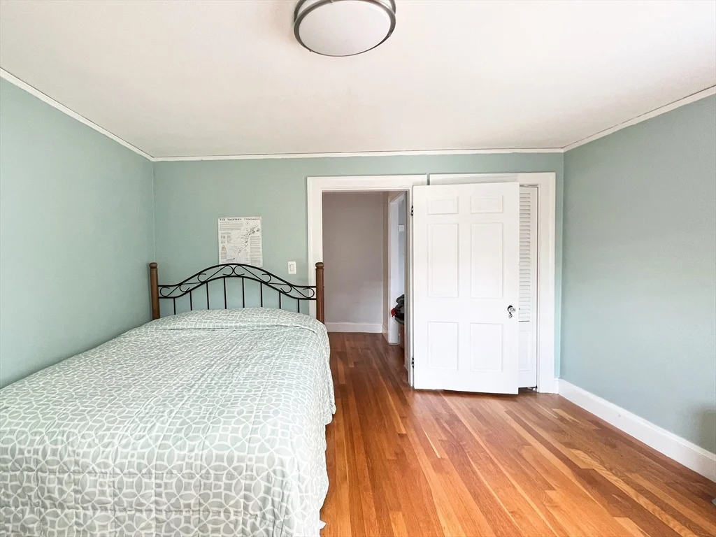 4 bed, 2 bath apartment for rent at 31 Grassmere Rd Unit -, Chestnut Hill — photo 18 of 24