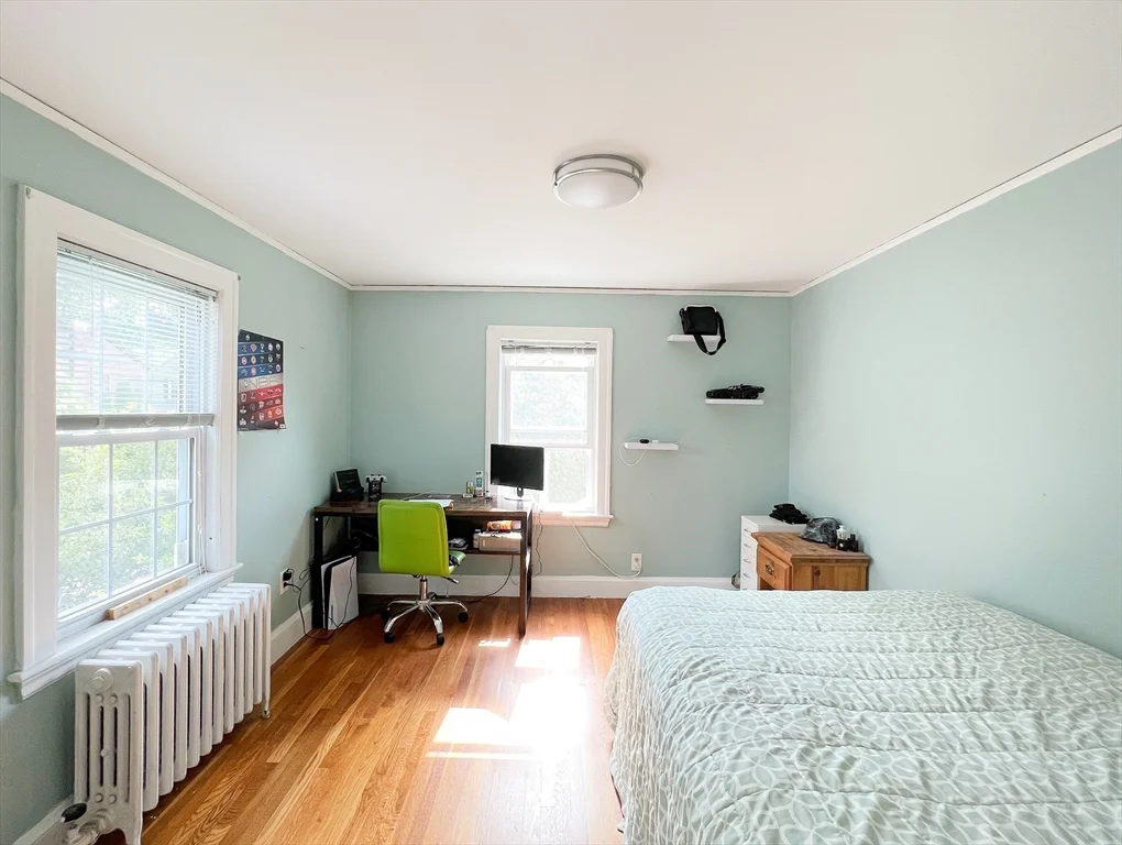 4 bed, 2 bath apartment for rent at 31 Grassmere Rd Unit -, Chestnut Hill — photo 19 of 24
