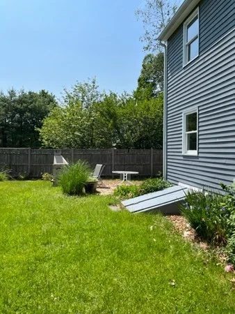 3 bed, 2 bath apartment for rent at 31 Groton School Rd, Ayer — photo 2 of 29