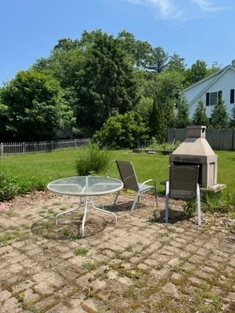 3 bed, 2 bath apartment for rent at 31 Groton School Rd, Ayer — photo 4 of 29