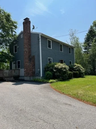 3 bed, 2 bath apartment for rent at 31 Groton School Rd, Ayer