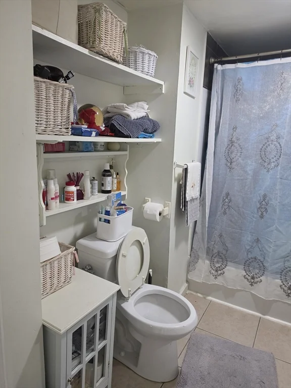 2 bed, 1 bath apartment for rent at 31 Groveland Unit 2, Lynn — photo 11 of 11