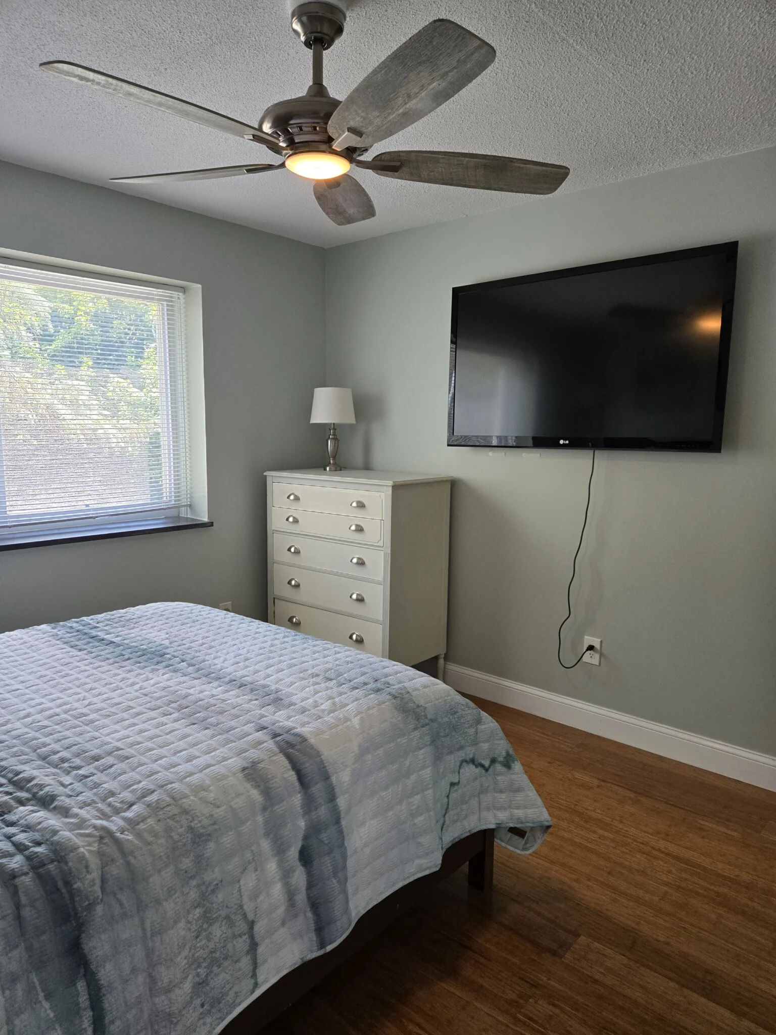 2 bed, 1 bath apartment for rent at 31 Hamlin Ln Unit B24, Needham — photo 23 of 26