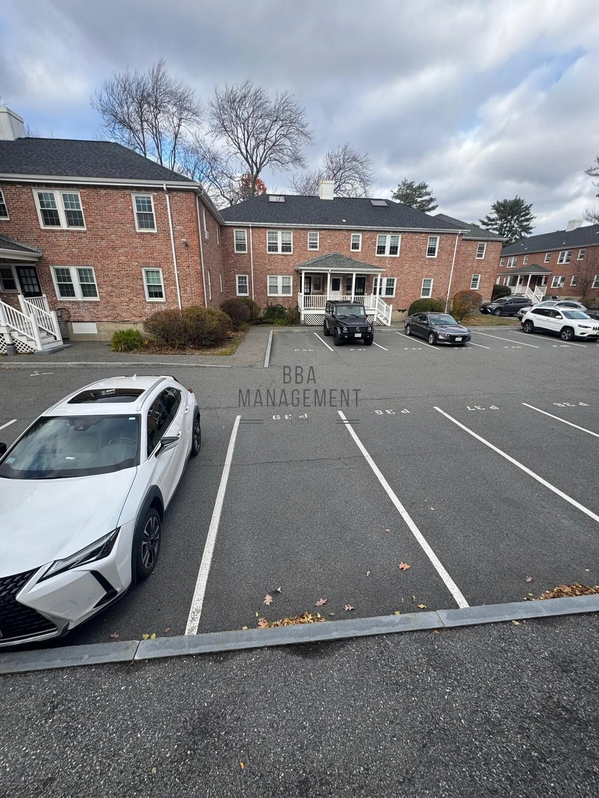 2 bed, 1 bath apartment for rent at 31 Hammond Pond Pkwa Unit 2, Chestnut Hill — photo 15 of 15