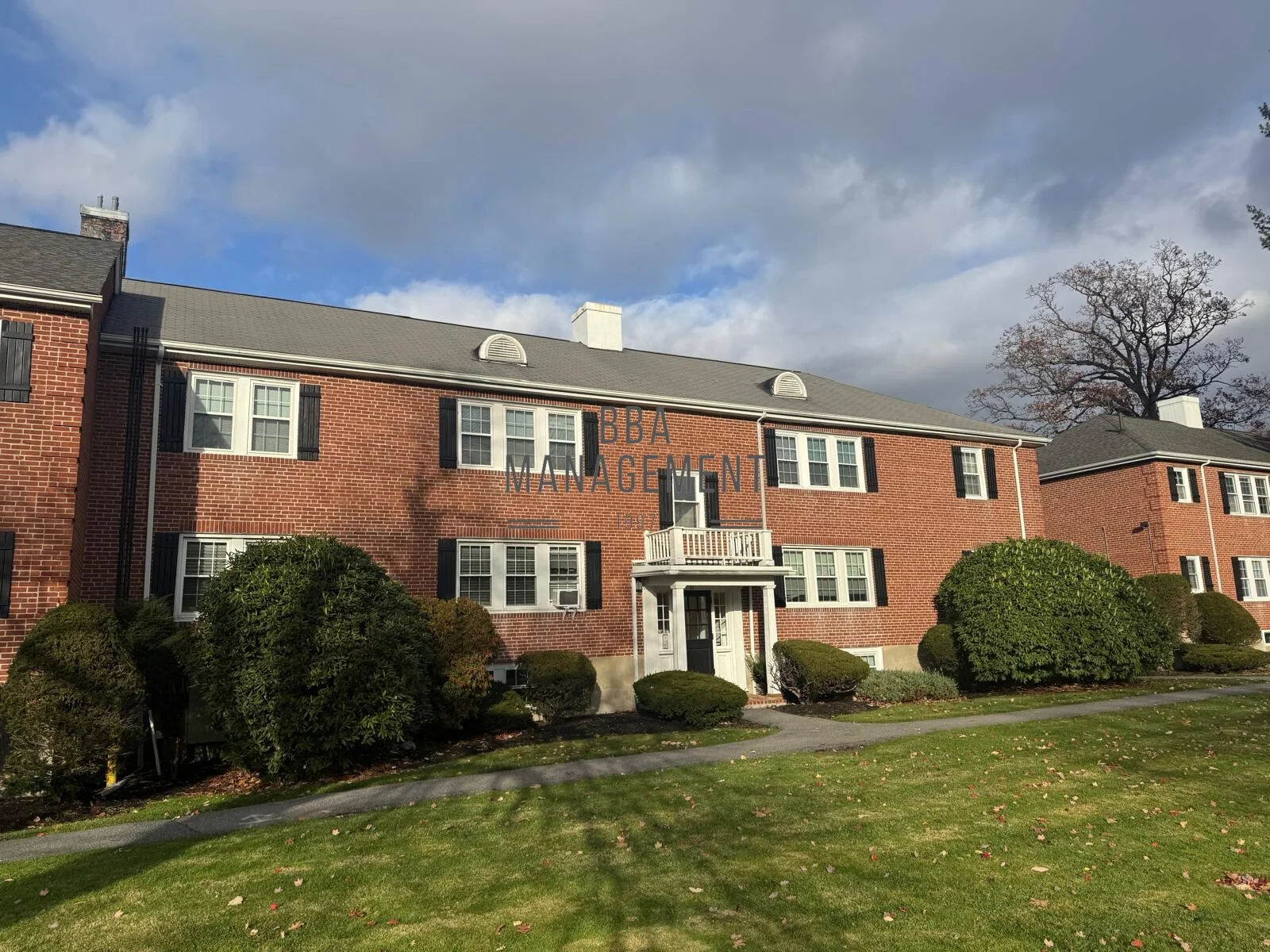 2 bed, 1 bath apartment for rent at 31 Hammond Pond Pkwa Unit 2, Chestnut Hill — photo 13 of 15
