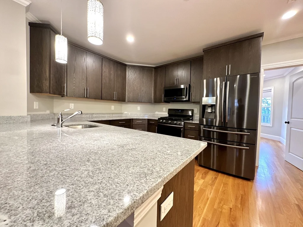 2 bed, 1 bath apartment for rent at 31 Hancock St Unit 2, Spring Hill — photo 3 of 13