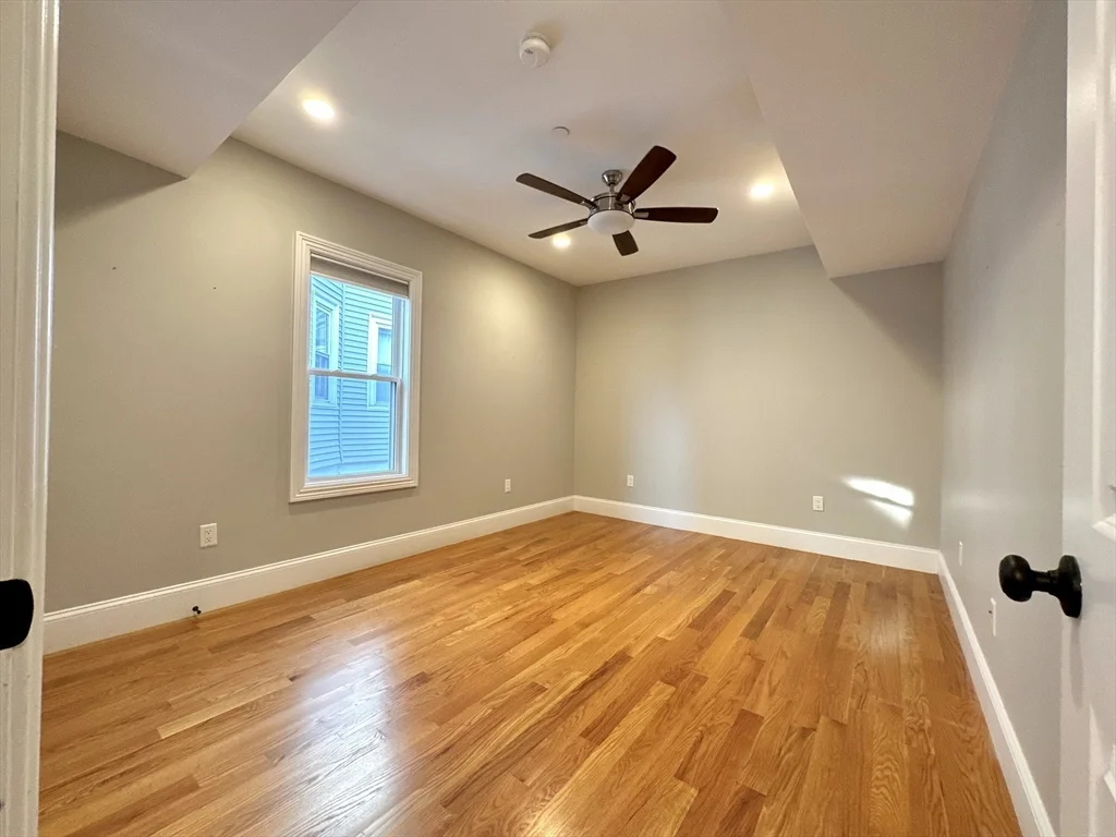 2 bed, 1 bath apartment for rent at 31 Hancock St Unit 2, Spring Hill — photo 10 of 13