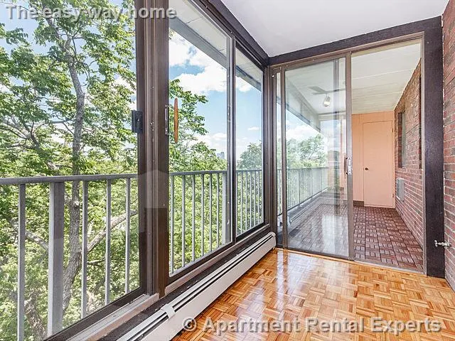 1 bed, 1 bath apartment for rent at 31 Harris St Unit 702, Other — photo 16 of 25