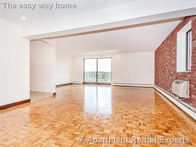 1 bed, 1 bath apartment for rent at 31 Harris St Unit 702, Other — photo 9 of 25