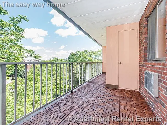 1 bed, 1 bath apartment for rent at 31 Harris St Unit 702, Other — photo 23 of 25