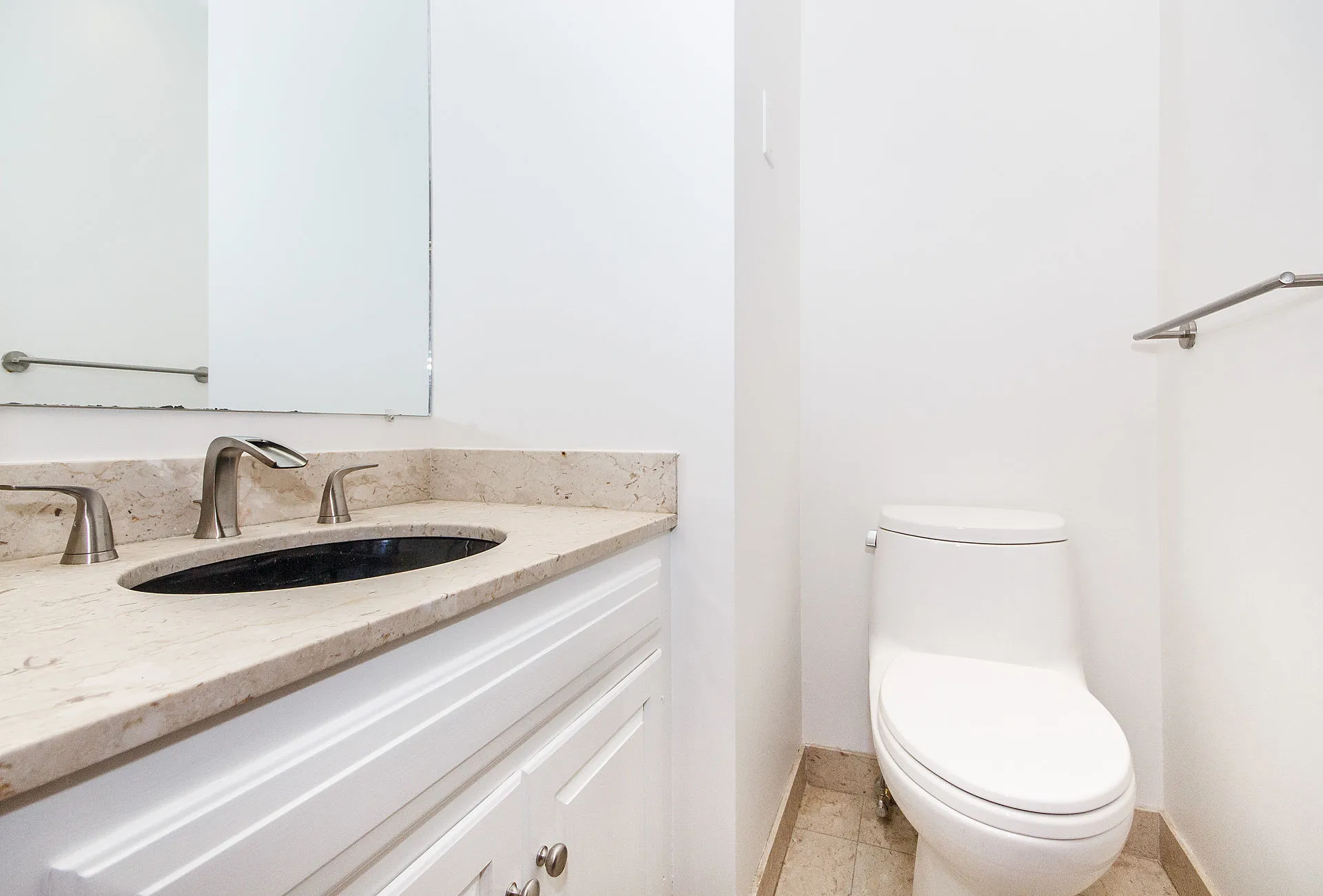 1 bed, 1.5 bath apartment for rent at 31 Harris St Unit 702A, Coolidge Corner — photo 4 of 15