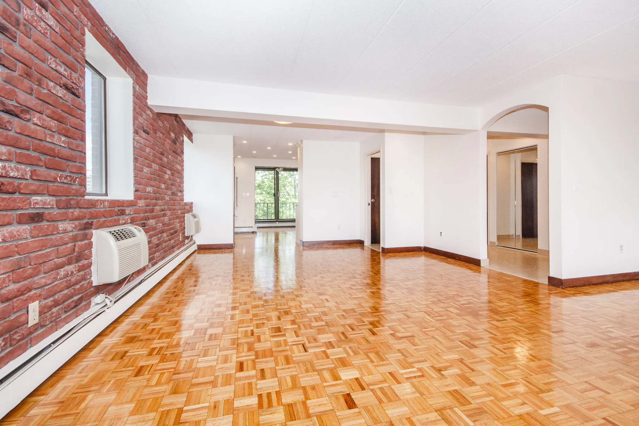 1 bed, 1.5 bath apartment for rent at 31 Harris St Unit 702A, Coolidge Corner — photo 8 of 15