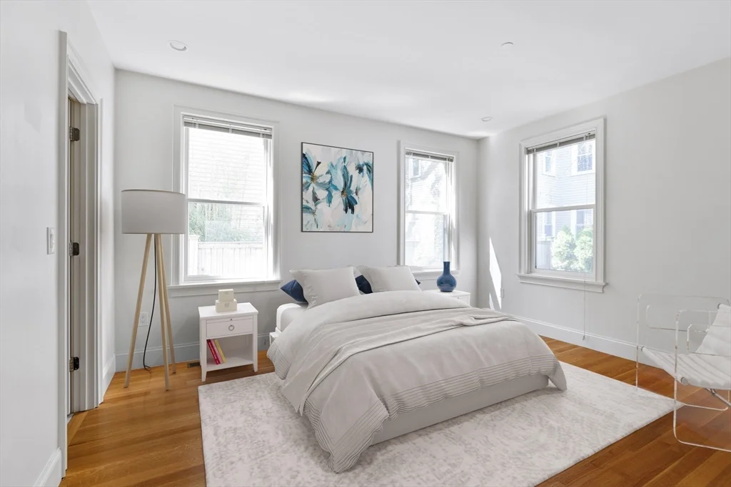 4 bed, 3 bath apartment for rent at 31 Harris Unit 1, Cambridge — photo 7 of 18
