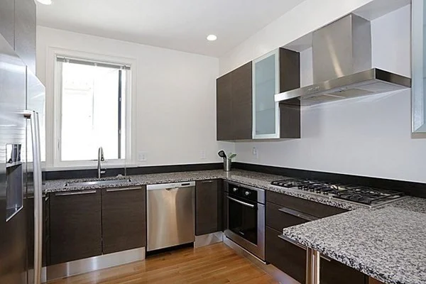 4 bed, 3 bath apartment for rent at 31 Harris Unit 1, Cambridge — photo 3 of 18