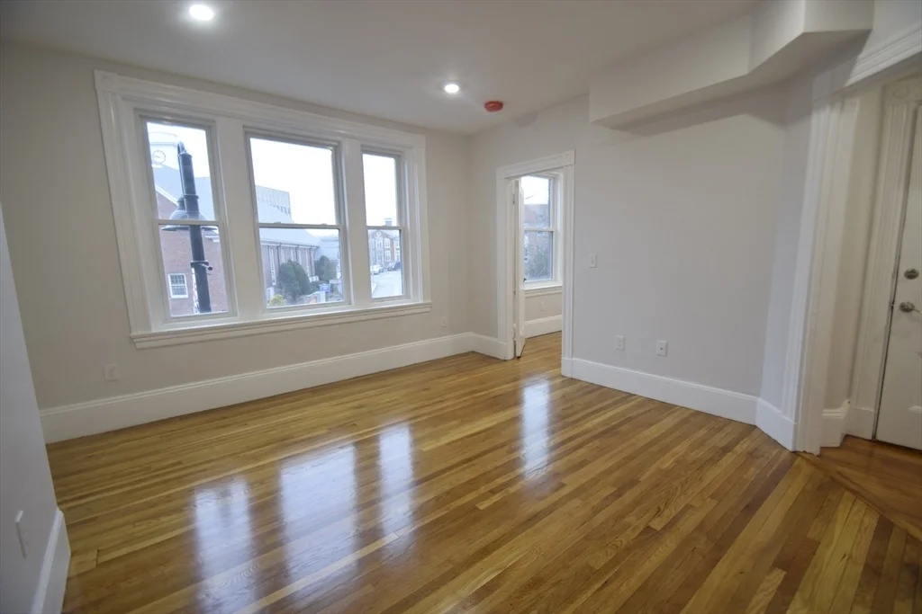 4 bed, 2 bath apartment for rent at 31 Harvard St Unit 2, Coolidge Corner — photo 4 of 16