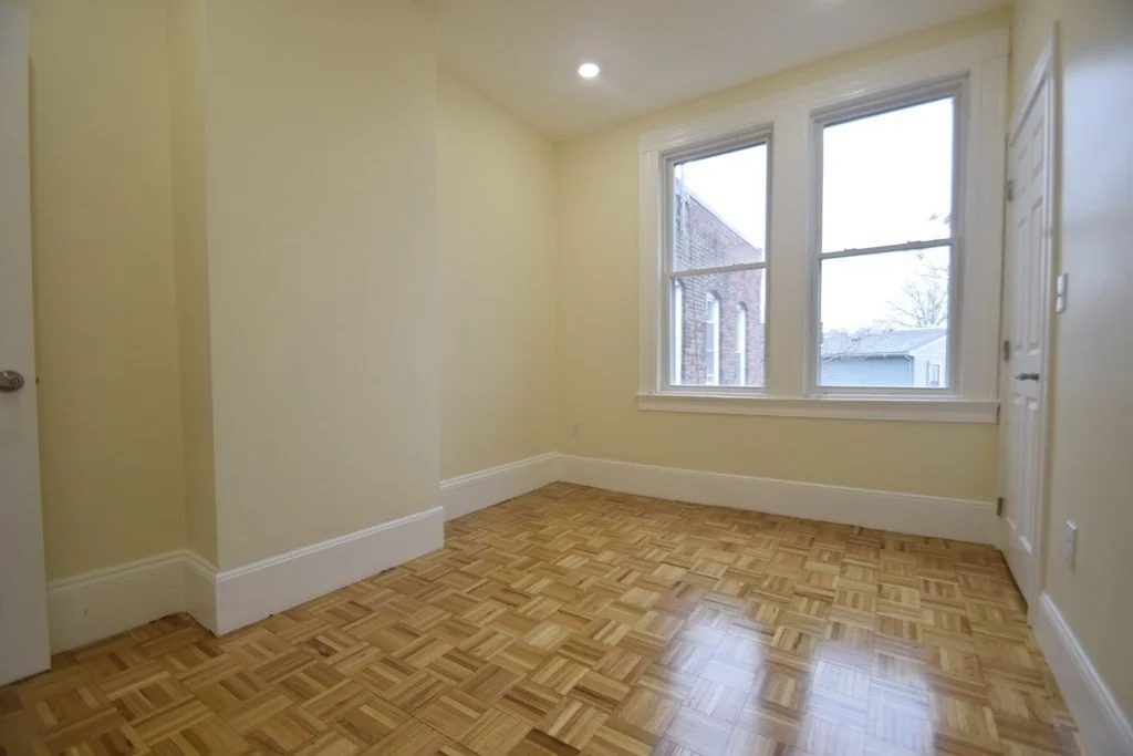 4 bed, 2 bath apartment for rent at 31 Harvard St Unit 3, Brookline — photo 12 of 14
