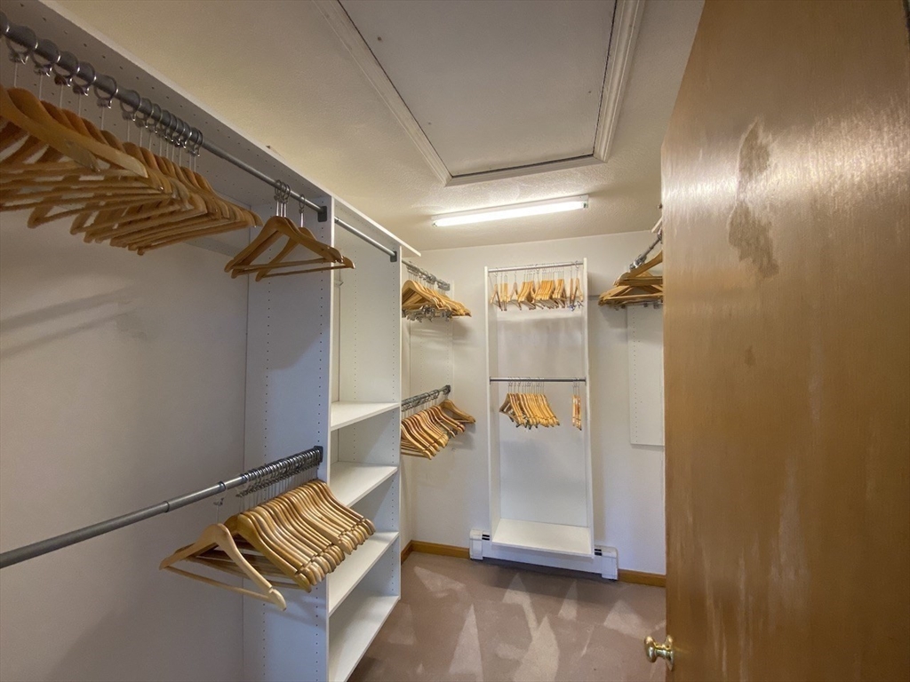 3 bed, 2 bath apartment for rent at 31 Helen St Unit SF, Waltham — photo 20 of 38