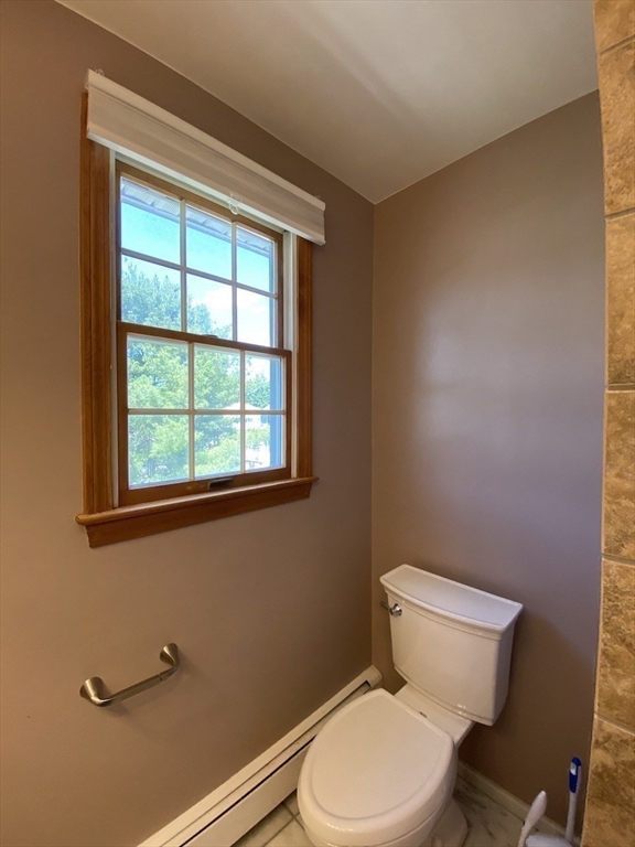 3 bed, 2 bath apartment for rent at 31 Helen St Unit SF, Waltham — photo 27 of 38