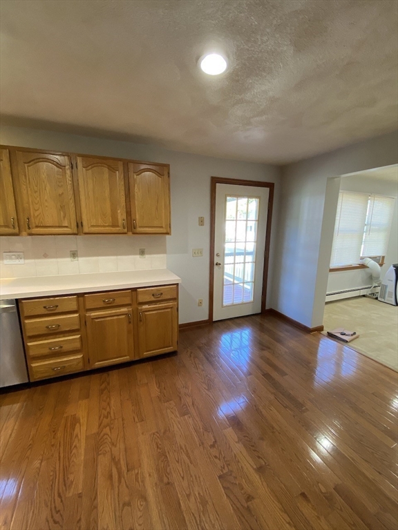 3 bed, 2 bath apartment for rent at 31 Helen St Unit SF, Waltham — photo 17 of 38