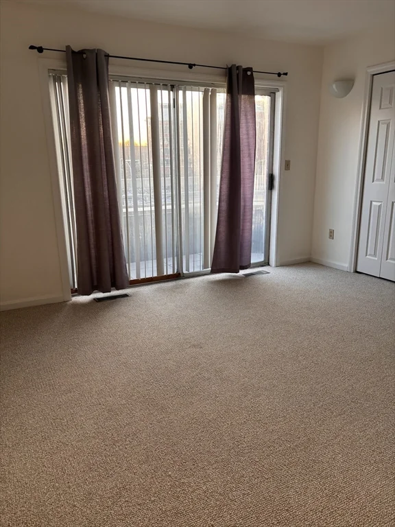 2 bed, 2 bath apartment for rent at 31 Henry St Unit 31, Cambridgeport — photo 4 of 8