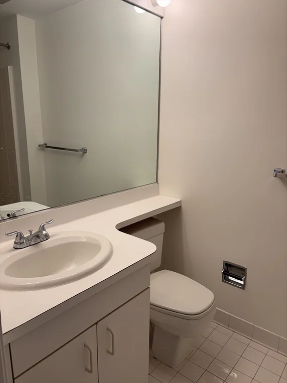 2 bed, 2 bath apartment for rent at 31 Henry St Unit 31, Cambridgeport — photo 7 of 8