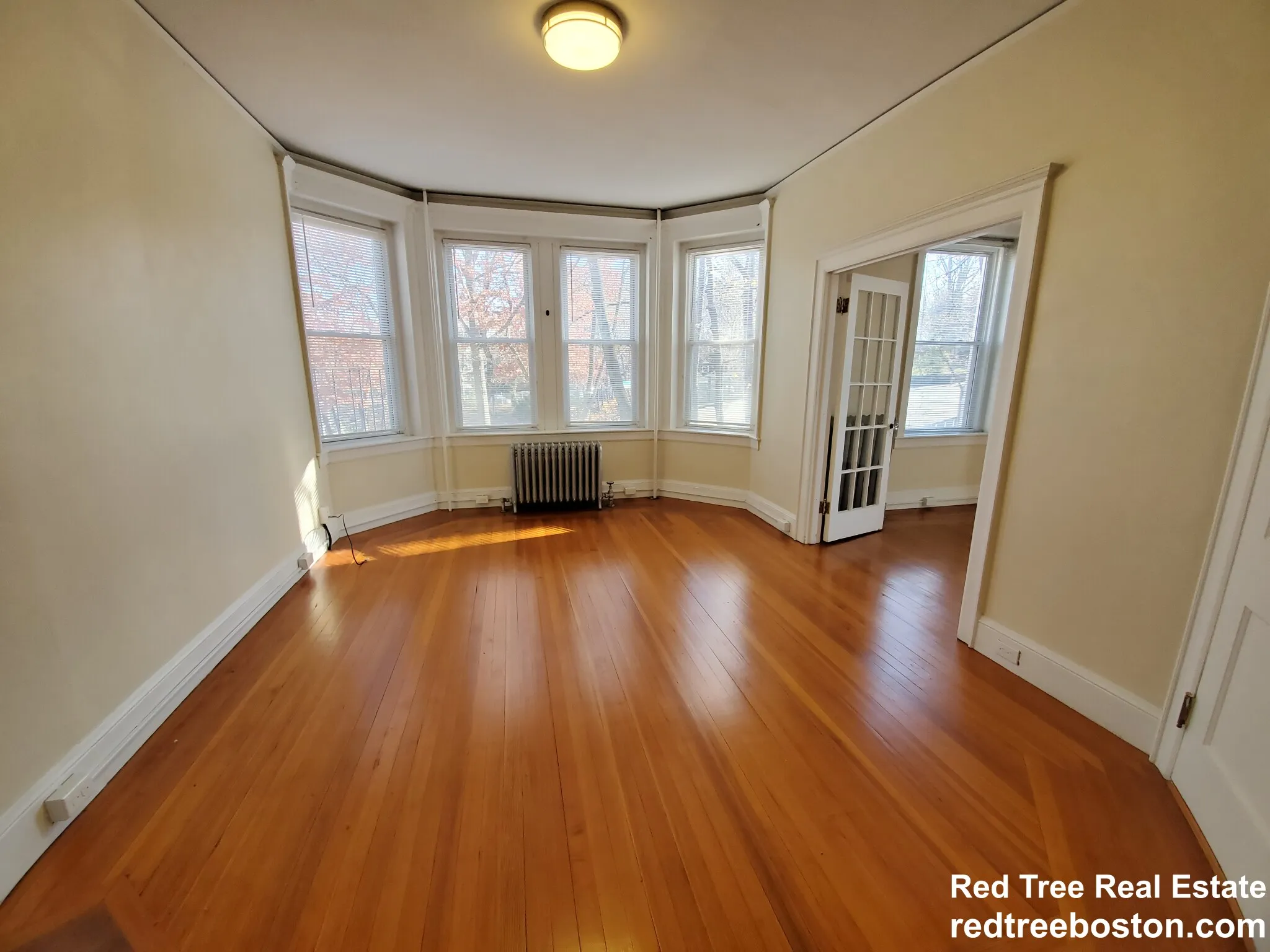 1 bed, 1 bath apartment for rent at 31 Herrick Rd Unit 3, Newton Center — photo 3 of 10