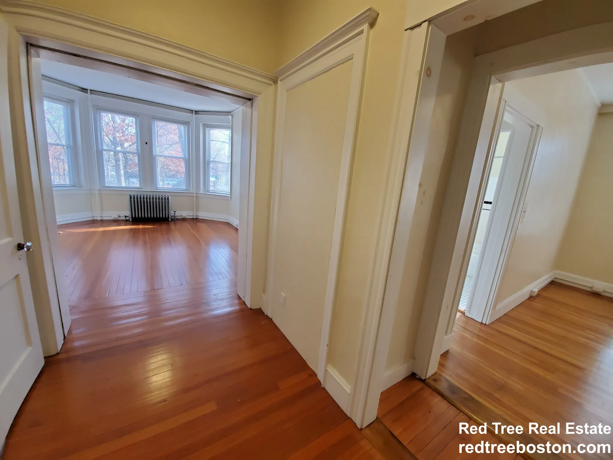 1 bed, 1 bath apartment for rent at 31 Herrick Rd Unit 3, Newton Center — photo 4 of 10