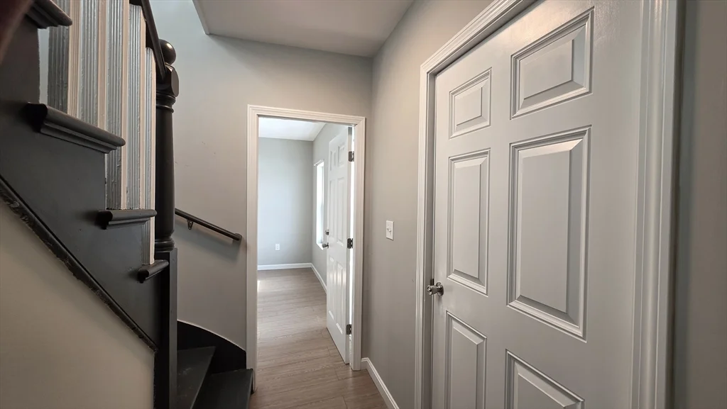 2 bed, 1 bath apartment for rent at 31 Hicks St Unit 1, New Bedford — photo 25 of 27