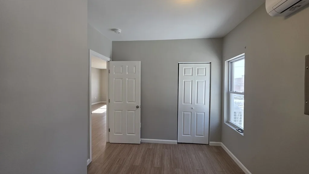 2 bed, 1 bath apartment for rent at 31 Hicks St Unit 1, New Bedford — photo 12 of 27