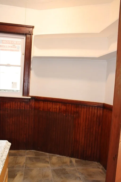 3 bed, 1 bath apartment for rent at 31 Hollywood Unit 1, Worcester — photo 12 of 15