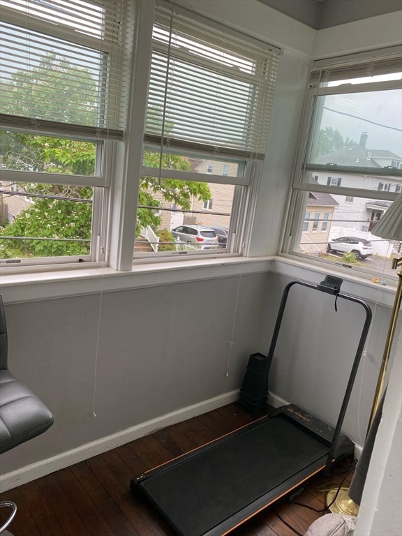 2 bed, 1 bath apartment for rent at 31 Houston Ave Unit 2, Saugus — photo 8 of 9