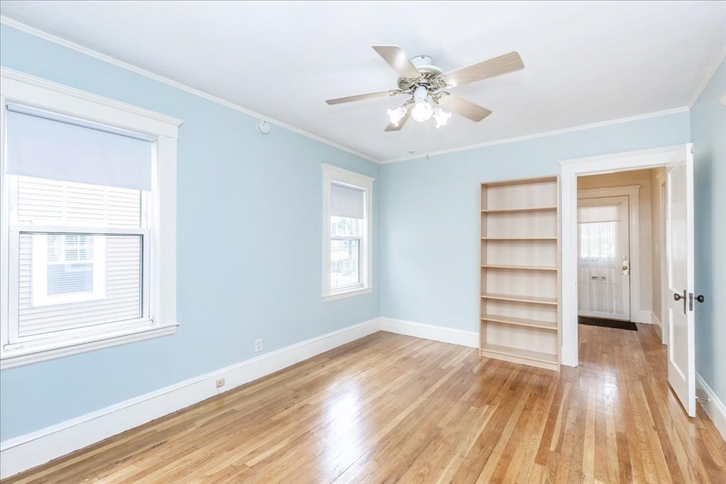 2 bed, 1 bath apartment for rent at 31 Iona St Unit 1, Roslindale — photo 15 of 29