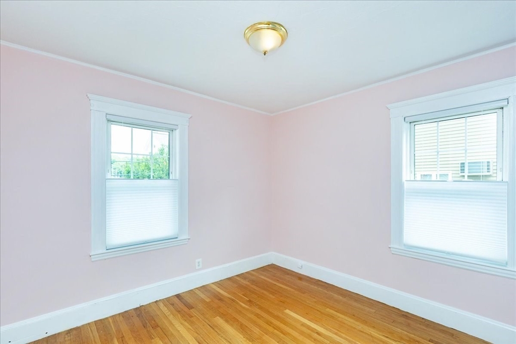 2 bed, 1 bath apartment for rent at 31 Iona St Unit 1, Roslindale — photo 18 of 29