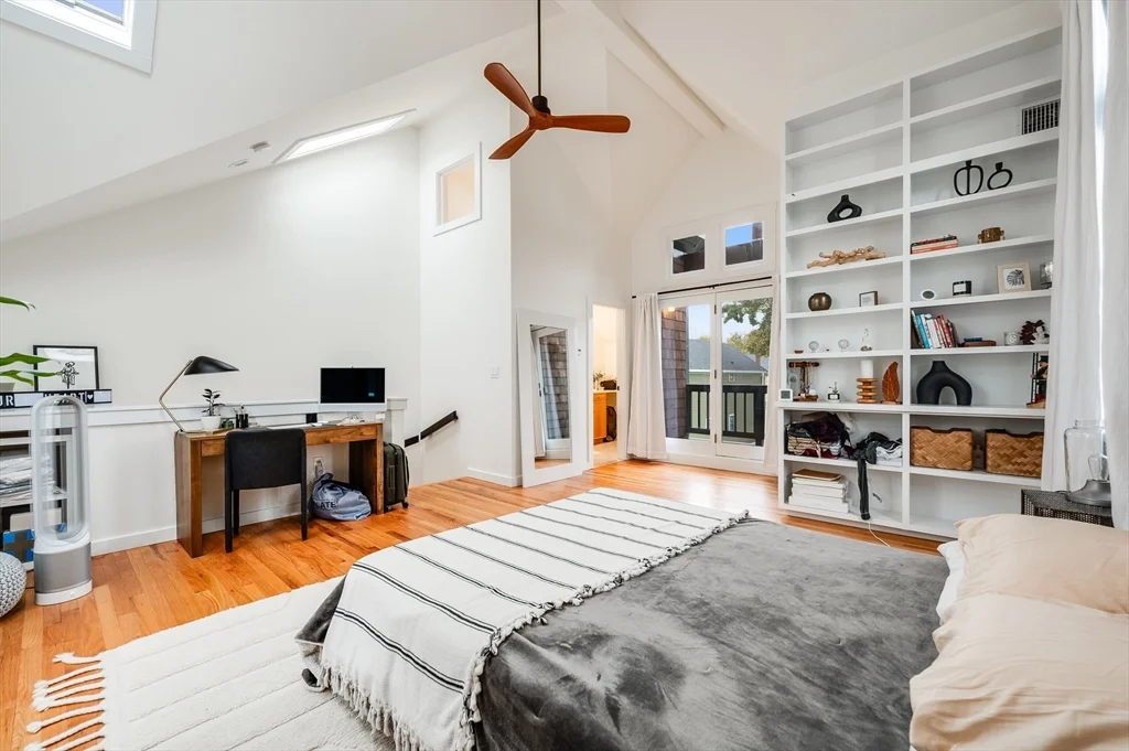 2 bed, 2 bath apartment for rent at 31 Jay St Unit C, Cambridgeport — photo 11 of 25