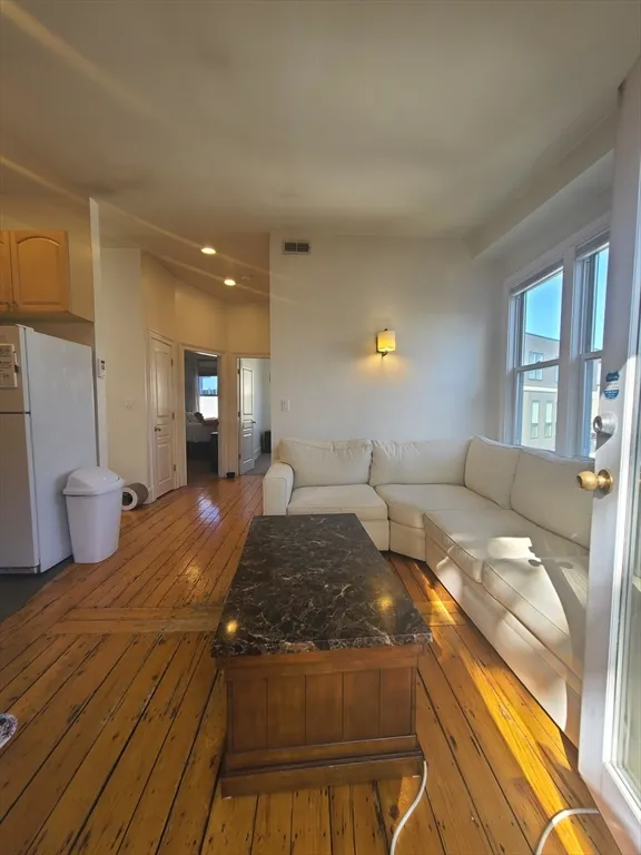 2 bed, 1 bath apartment for rent at 31 Jenkins St Unit 3, South Boston — photo 13 of 38