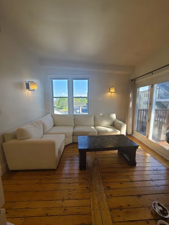 2 bed, 1 bath apartment for rent at 31 Jenkins St Unit 3, South Boston — photo 16 of 38