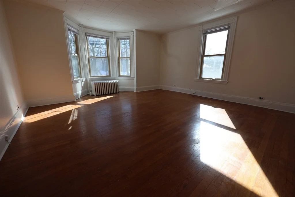 1 bed, 1 bath apartment for rent at 31 June St Unit 1, Roslindale