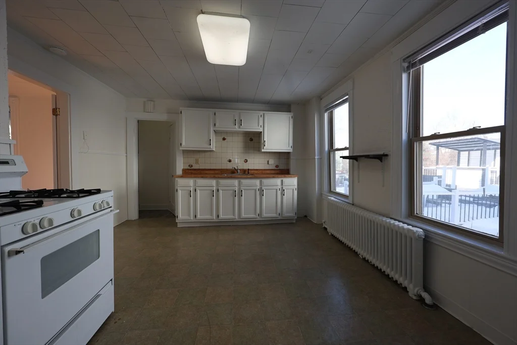 1 bed, 1 bath apartment for rent at 31 June St Unit 1, Roslindale — photo 8 of 11