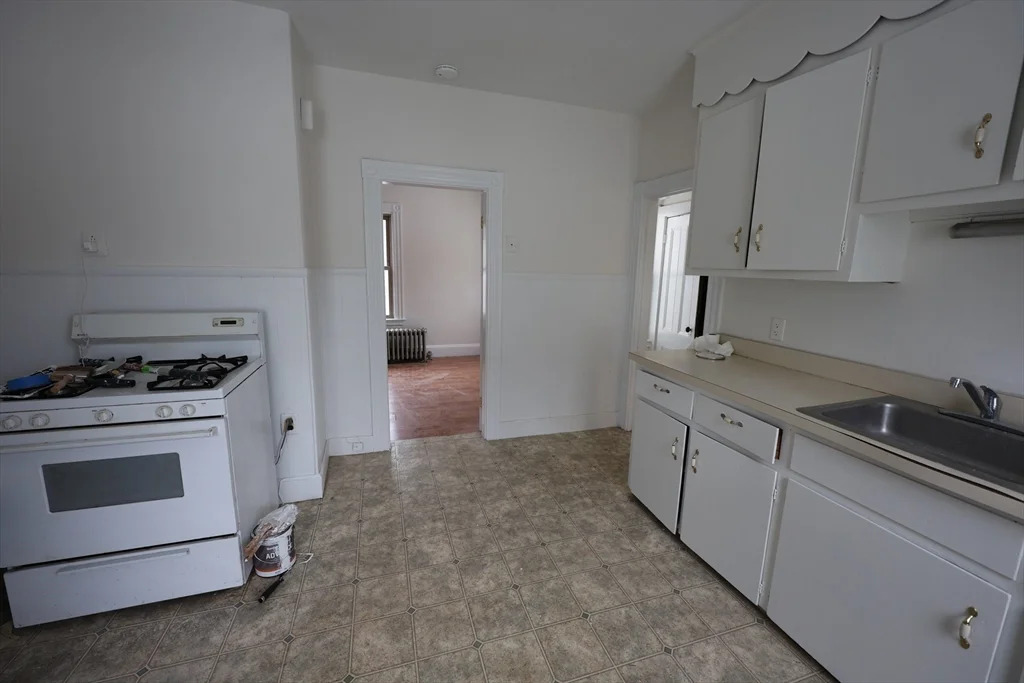 1 bed, 1 bath apartment for rent at 31 June St Unit 2, Roslindale — photo 6 of 16