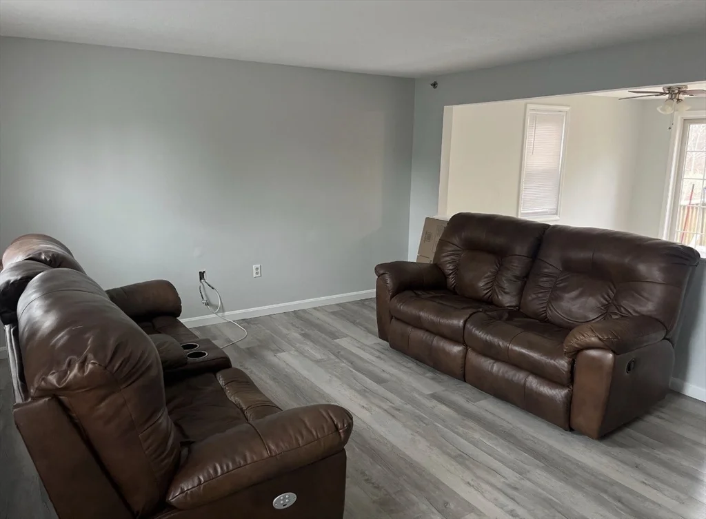 2 bed, 1 bath apartment for rent at 31 Lantern Ln Unit 2, Dracut — photo 2 of 7
