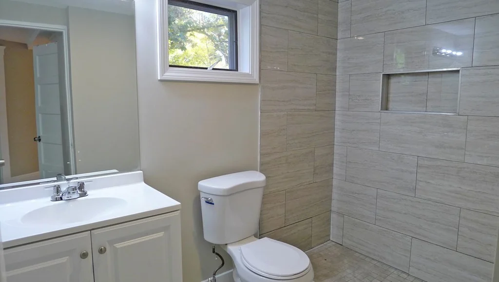 2 bed, 1 bath apartment for rent at 31 Lantern Ln Unit 2, Wellesley — photo 13 of 14