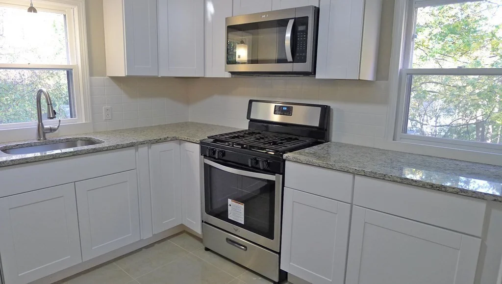 2 bed, 1 bath apartment for rent at 31 Lantern Ln Unit 2, Wellesley — photo 1 of 14