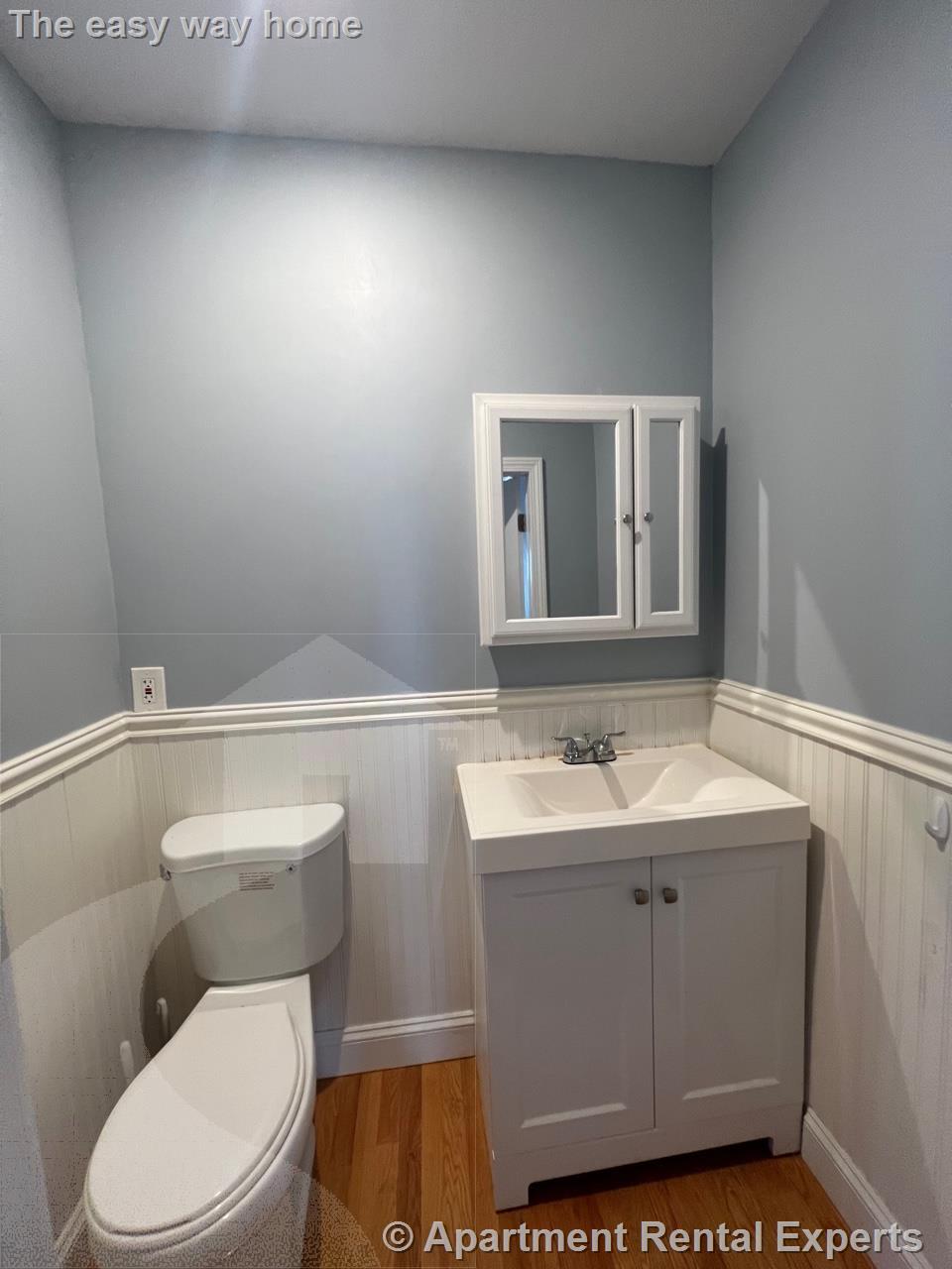 3 bed, 1 bath apartment for rent at 31 Laurel St, Spring Hill — photo 15 of 18