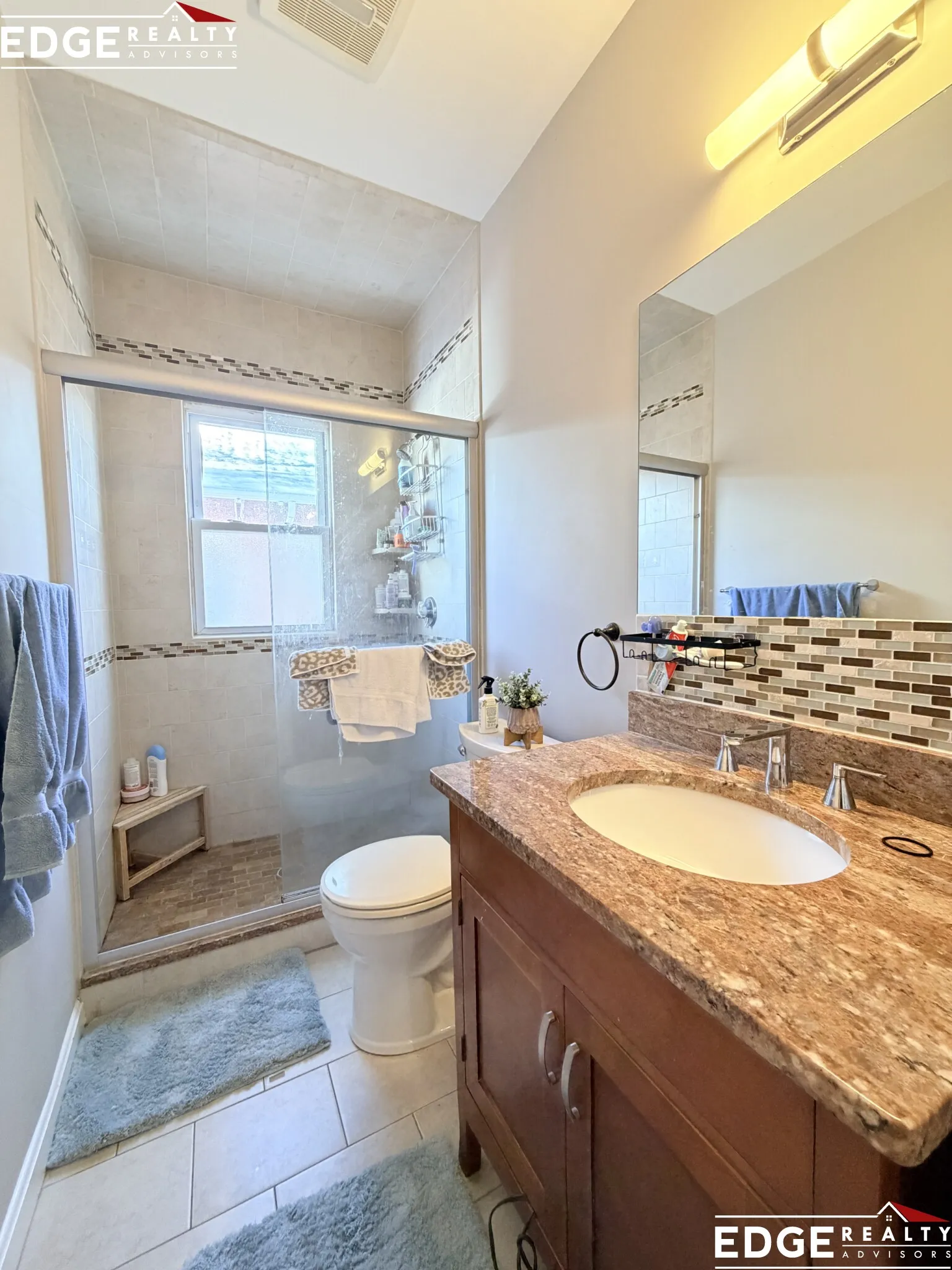 5 bed, 2 bath apartment for rent at 31 Long Ave Unit 2, Brighton — photo 8 of 10
