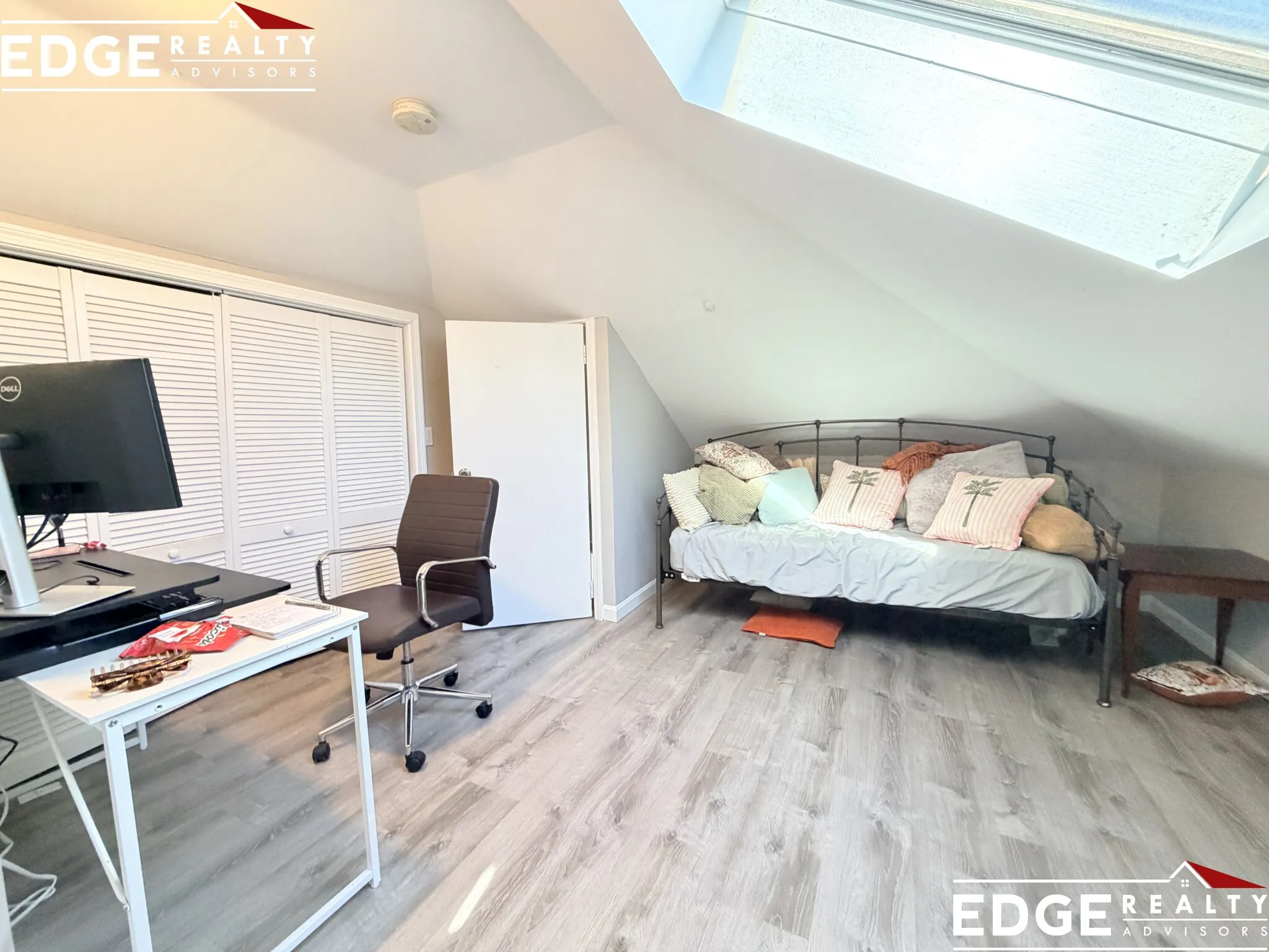5 bed, 2 bath apartment for rent at 31 Long Ave Unit 2, Brighton — photo 10 of 10