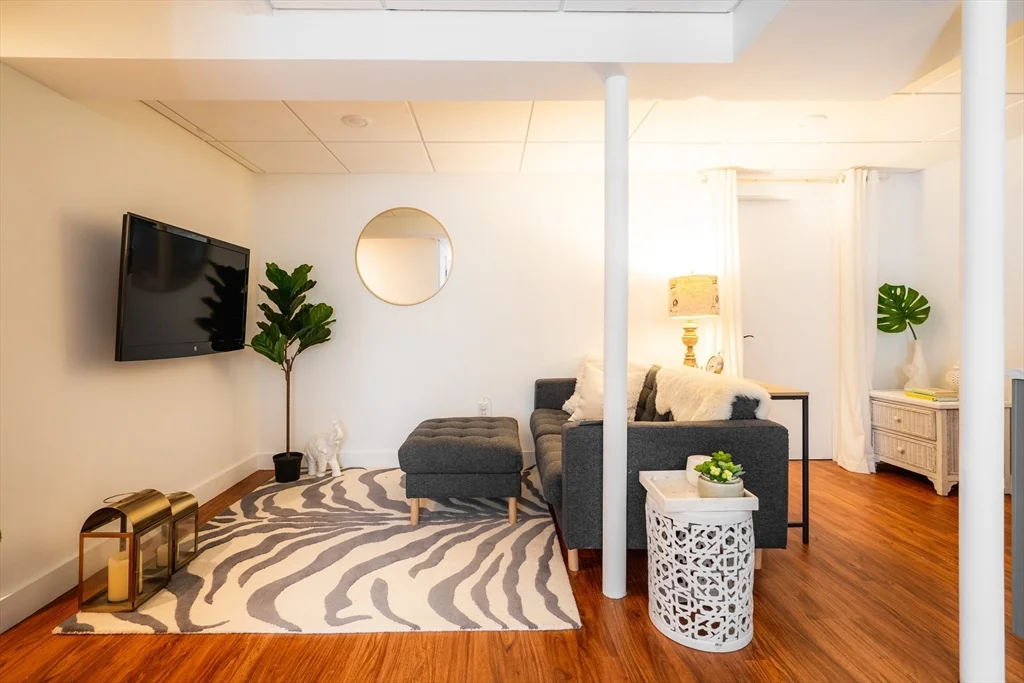 1 bed, 1 bath apartment for rent at 31 Mapleton St Unit 0, Brighton — photo 2 of 7
